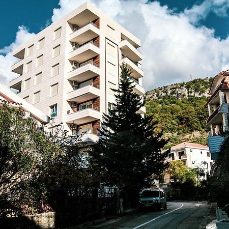 Apartments Lm Residence 拉法洛维奇 外观 照片