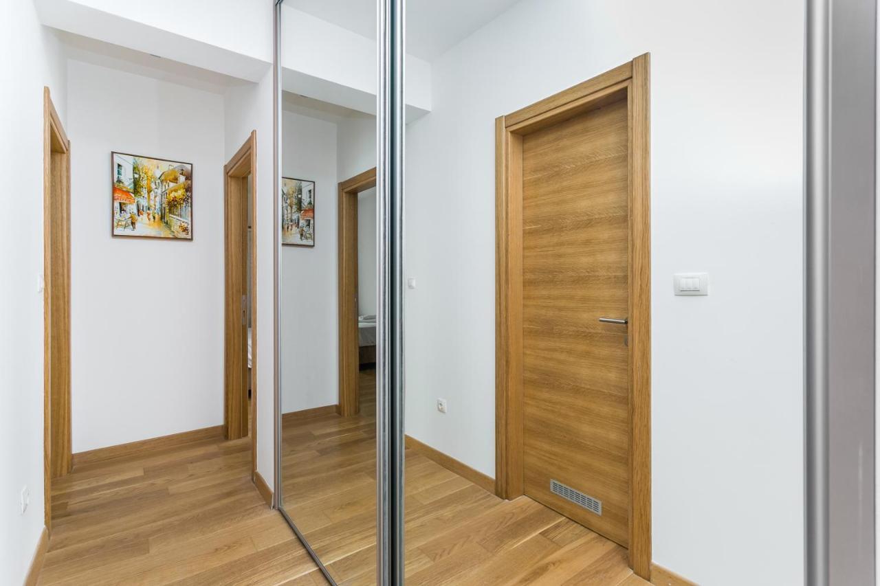 Apartments Lm Residence 拉法洛维奇 外观 照片