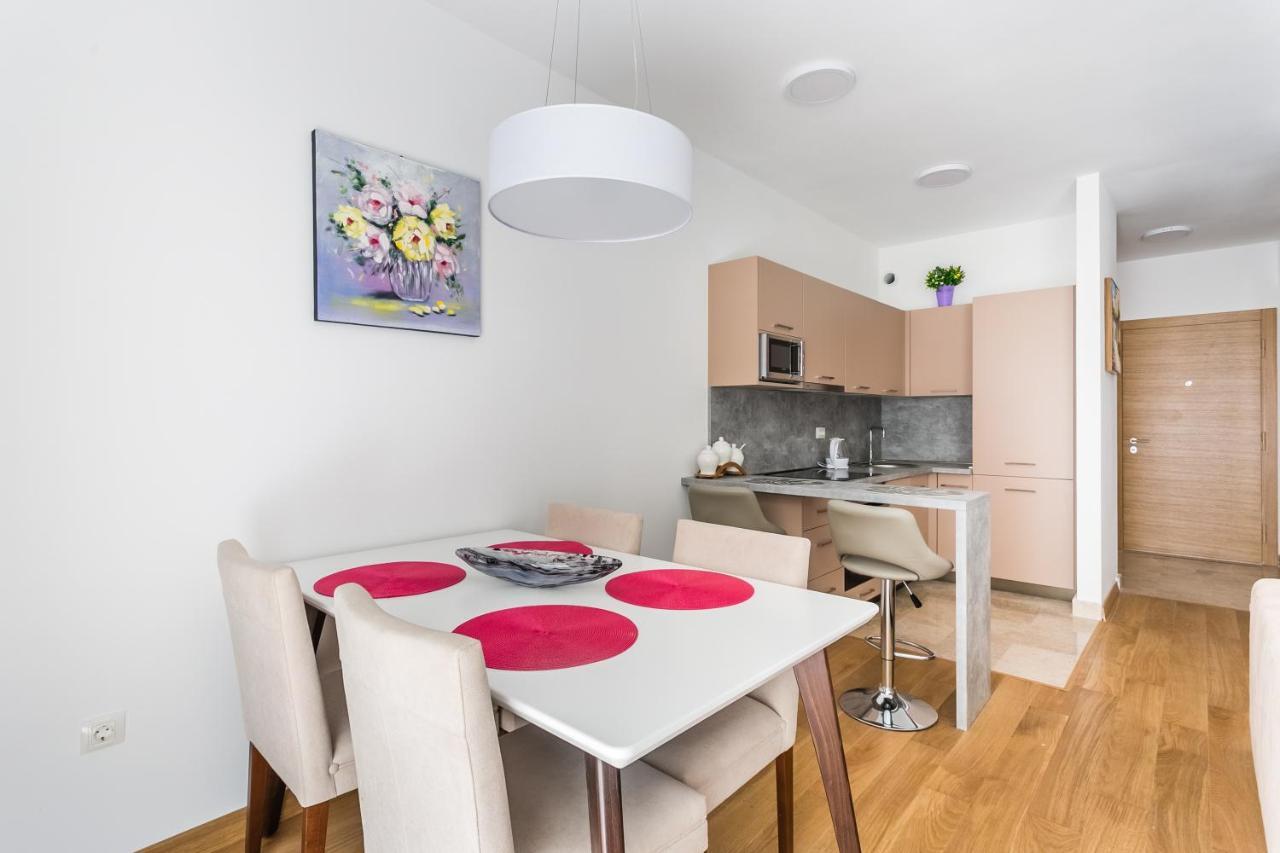 Apartments Lm Residence 拉法洛维奇 外观 照片