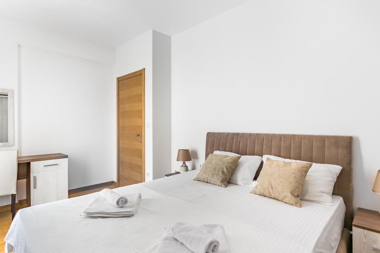 Apartments Lm Residence 拉法洛维奇 外观 照片