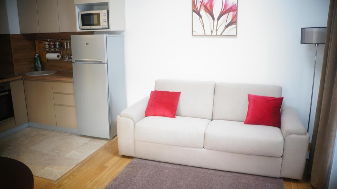 Apartments Lm Residence 拉法洛维奇 外观 照片