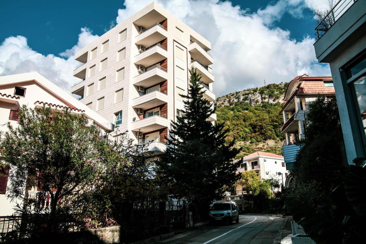 Apartments Lm Residence 拉法洛维奇 外观 照片