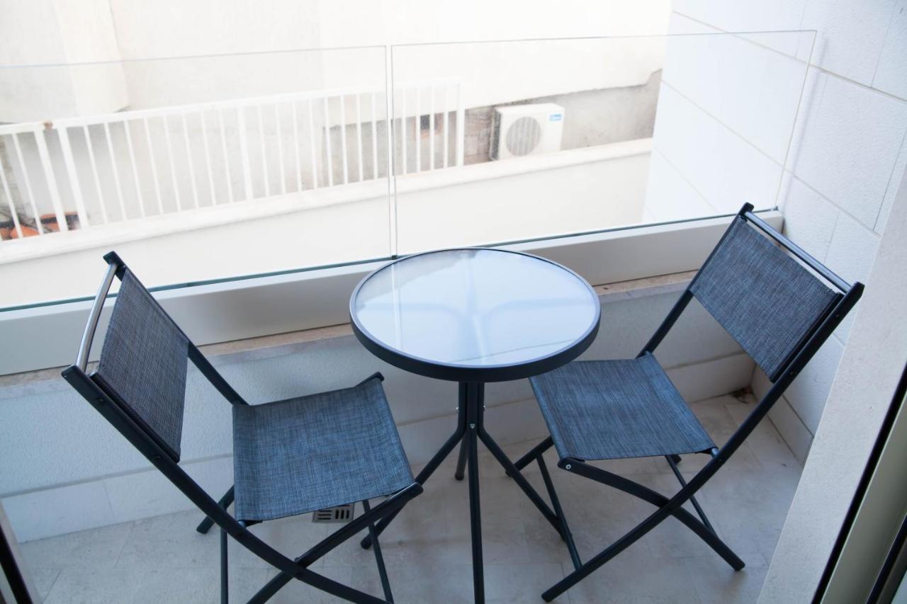 Apartments Lm Residence 拉法洛维奇 外观 照片