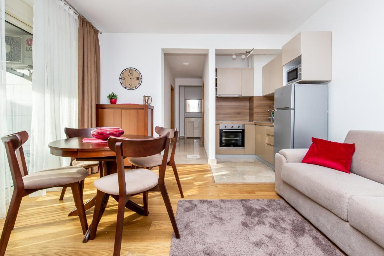 Apartments Lm Residence 拉法洛维奇 外观 照片