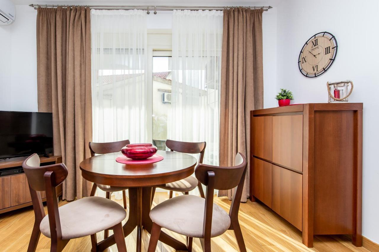 Apartments Lm Residence 拉法洛维奇 外观 照片