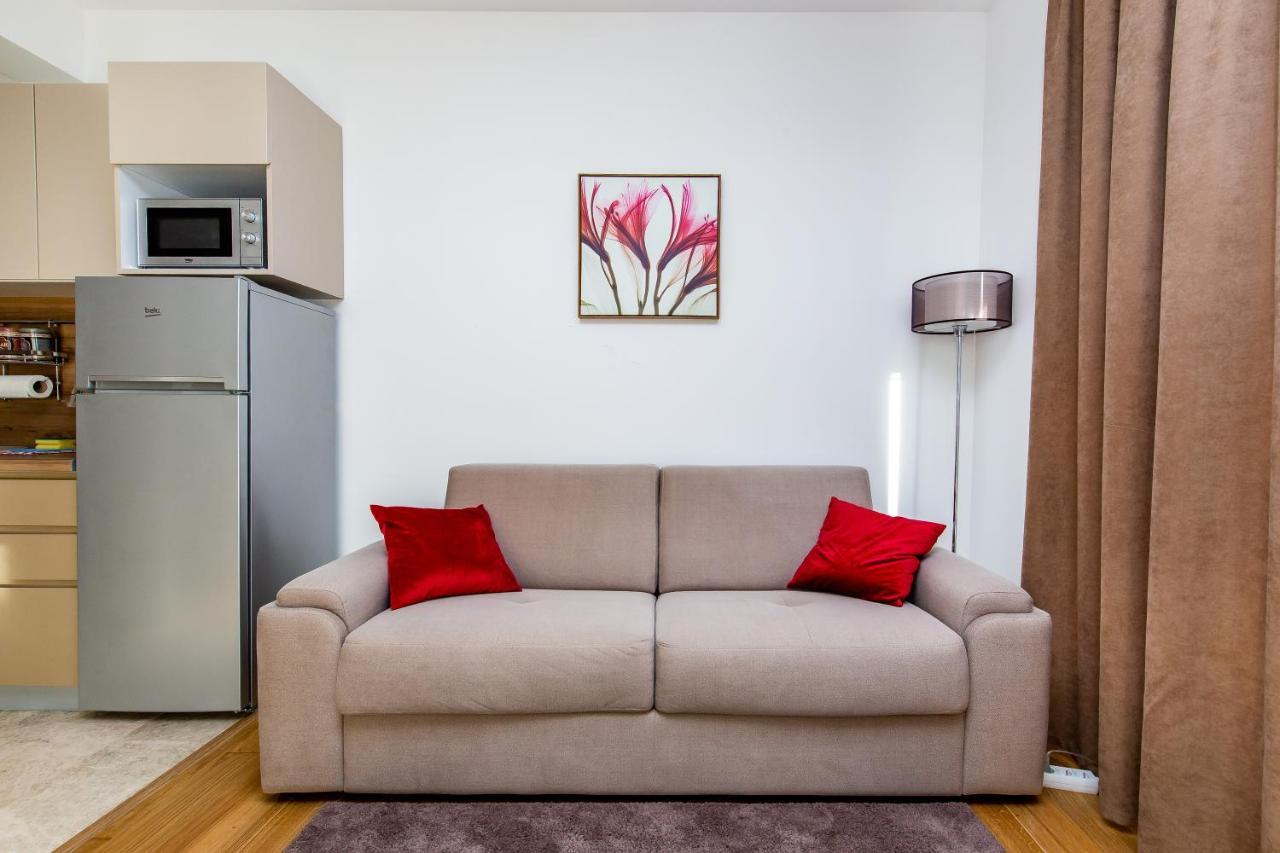 Apartments Lm Residence 拉法洛维奇 外观 照片